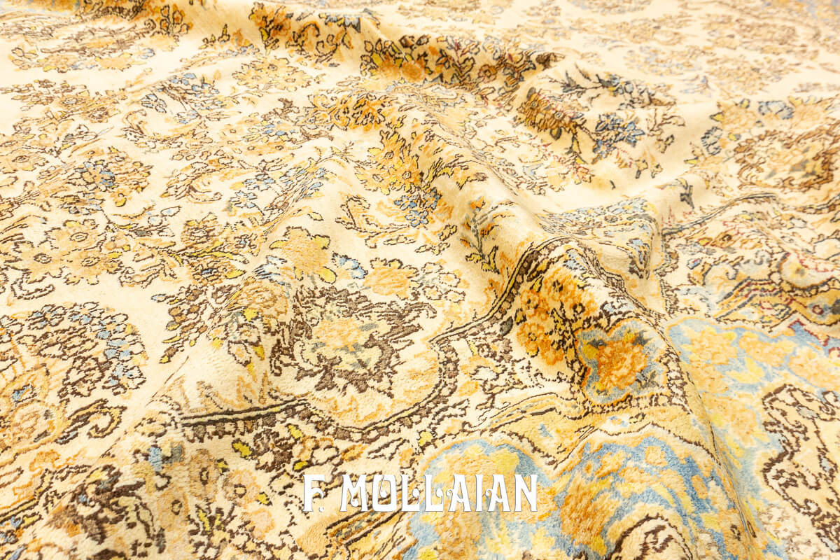 Antique Kerman Rug White Field Color n°:52728641
